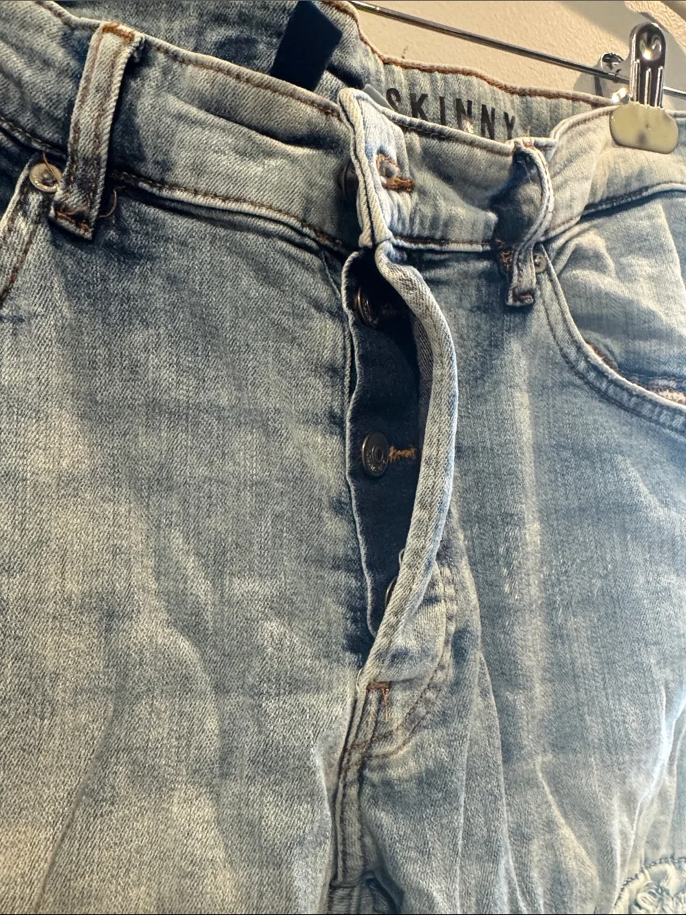 H&M light wash